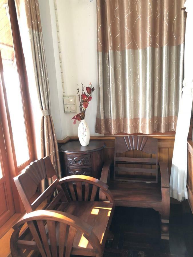 Ruen Thai Ban Rim Nam Kamphengphet Kültér fotó